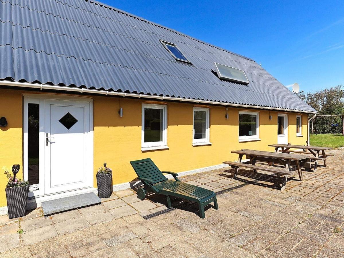 10 Person Holiday Home In Vinderup Exterior foto