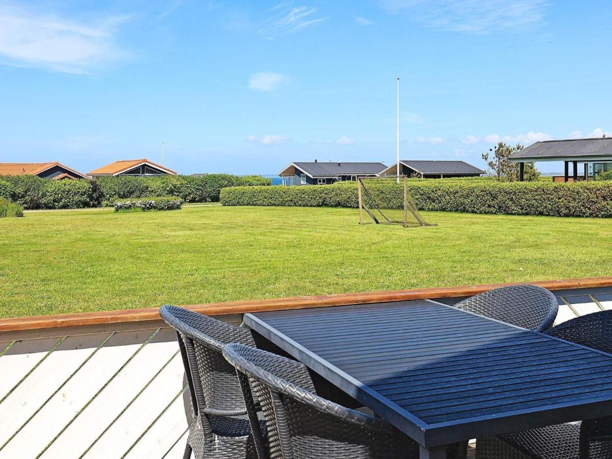 10 Person Holiday Home In Vinderup Exterior foto